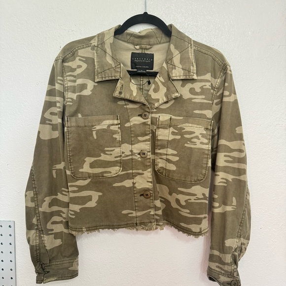 Sanctuary Cropped Camo Jacket Size Small Womens - Picture 3 of 8
